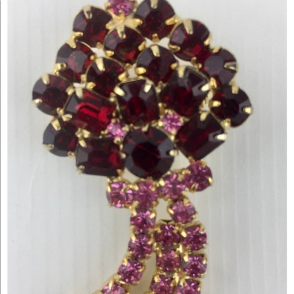 ! VTG 1950’s Brooch and Earring Set with Ruby Red and Pink Rhinestones by Cora - Picture 7 of 7